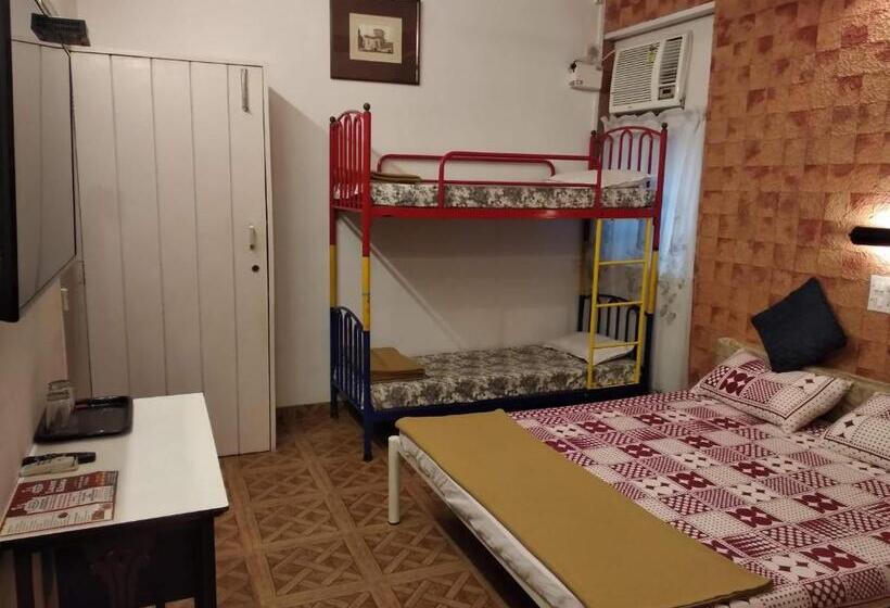 חדר משפחתי, Bis-lin Home Stay