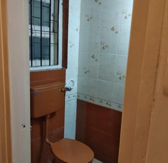 חדר משפחתי, Bis-lin Home Stay