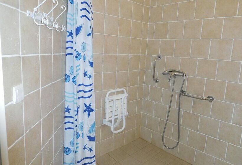 غرفة قياسية, Le Clos Des Guibouleraies