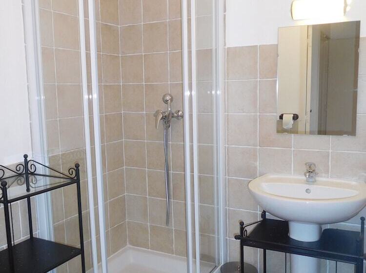 غرفة قياسية, Le Clos Des Guibouleraies