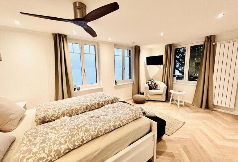 Стандартный Номер Кровать Кинг, Boutique Hotel Niesenblick   Direkt Am Thunersee Gelegen Mit Self Check In & Digitaler Rezeption