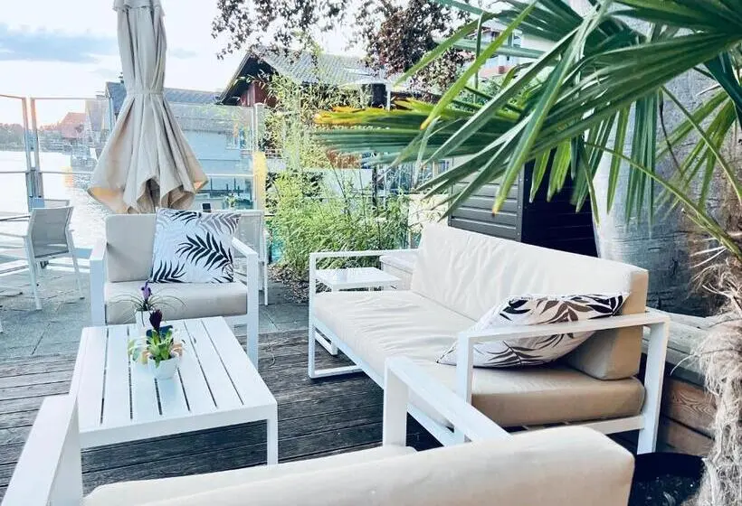 レイクビュースタンダードルーム, Boutique Hotel Niesenblick   Direkt Am Thunersee Gelegen Mit Self Check In & Digitaler Rezeption