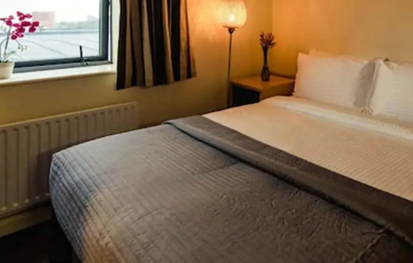 اتاق استاندارد با سرویس بهداشتی مشترک, Dcu Rooms All Hallows