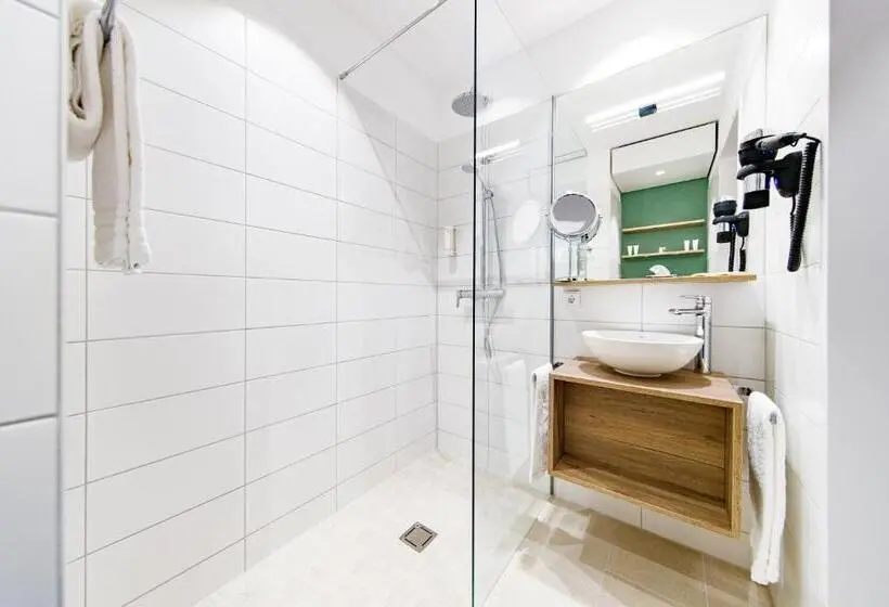 Deluxe-huone, Elaya Hotel Goeppingen