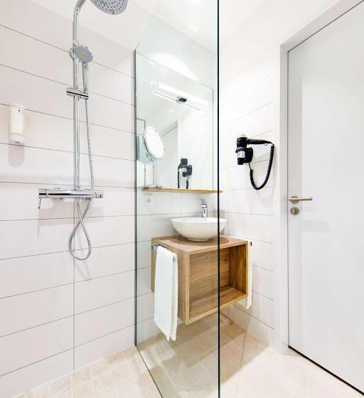 غرفة سوبيريور ثلاثية, Elaya Hotel Goeppingen