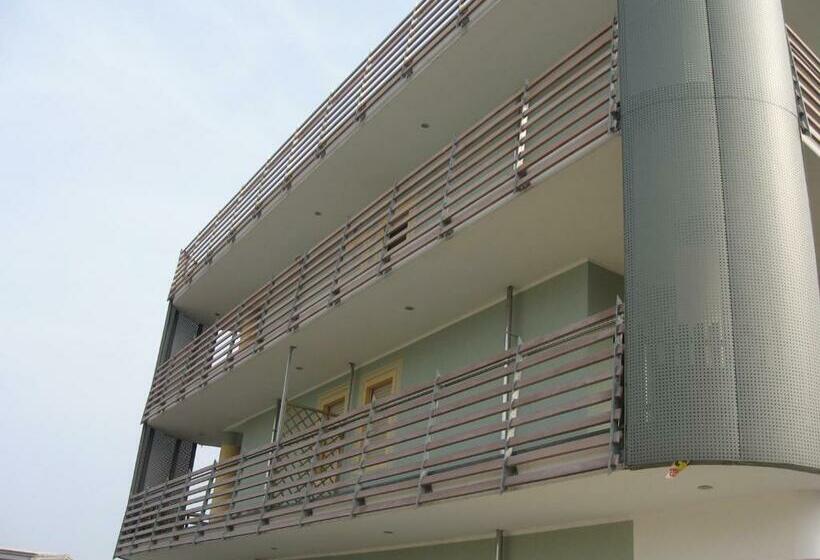 スタンダードルーム, Apparta