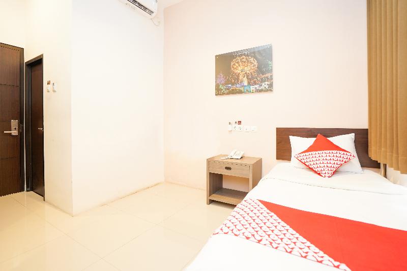 غرفة قياسية فردية, Audah Syariah Residence Mitra Reddoorz