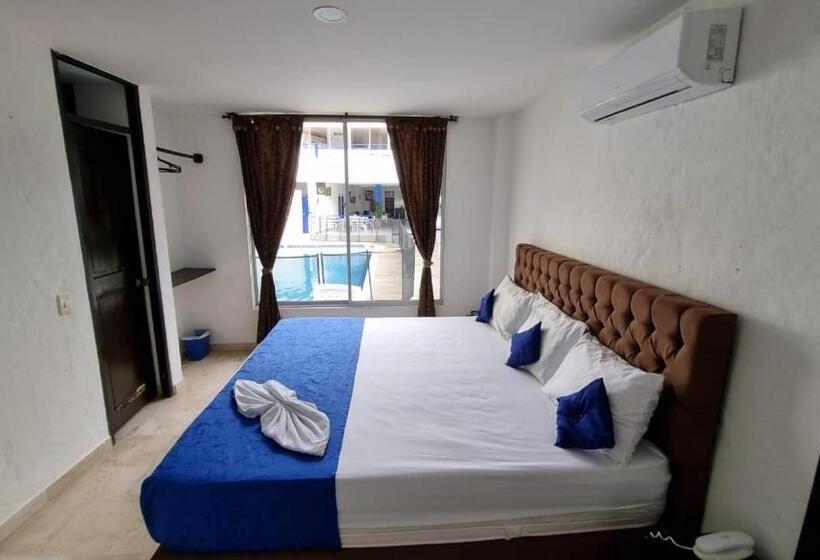 اتاق لوکس با تخت بزرگ, Blue Star