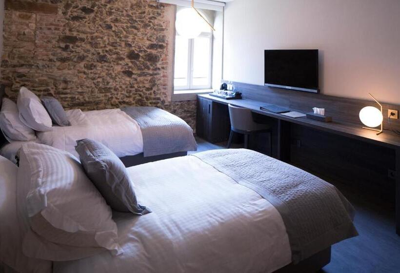 Номер Deluxe, Etoile De Pompadour