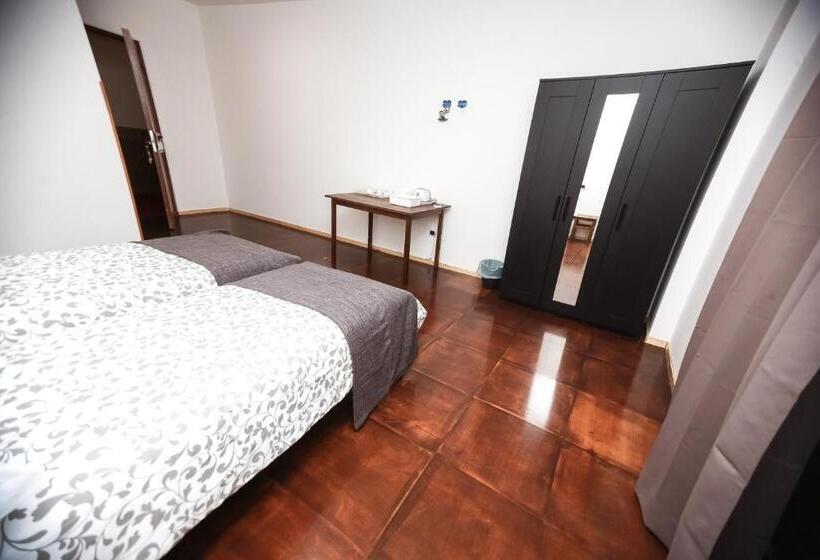 غرفة كومفورت ثلاثية, La Boheme Smart