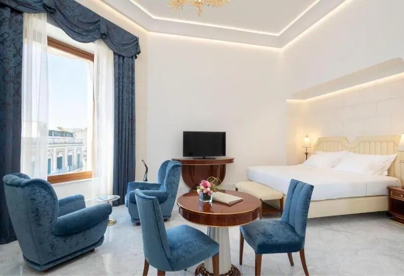 キングサイズベッドのデラックスルーム, Ortea Palace Hotel, Sicily, Autograph Collection