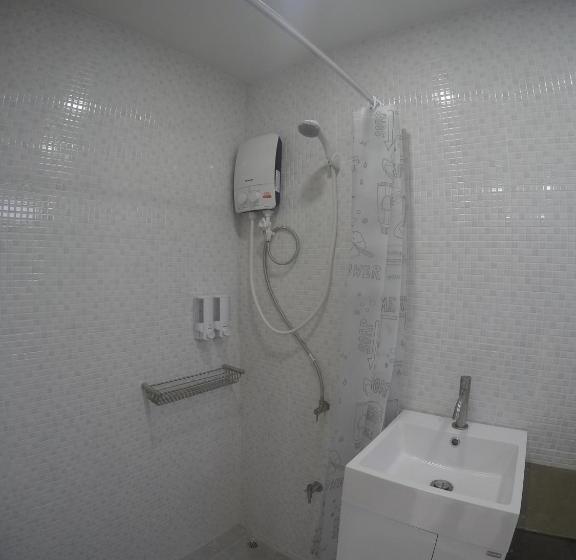 Quarto Estandar Cama King, Natub Hostel