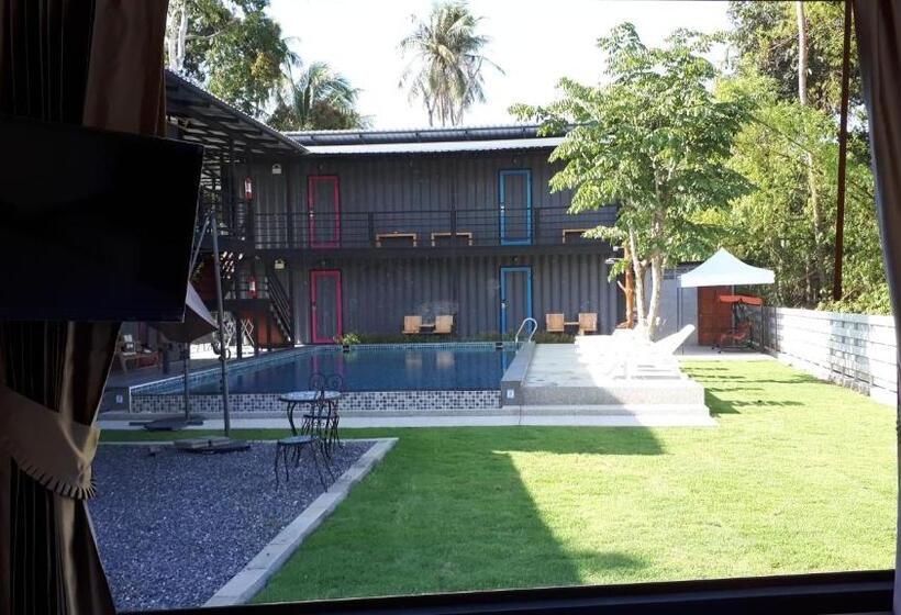 스탠다드 룸 킹사이즈 침대, Natub Hostel