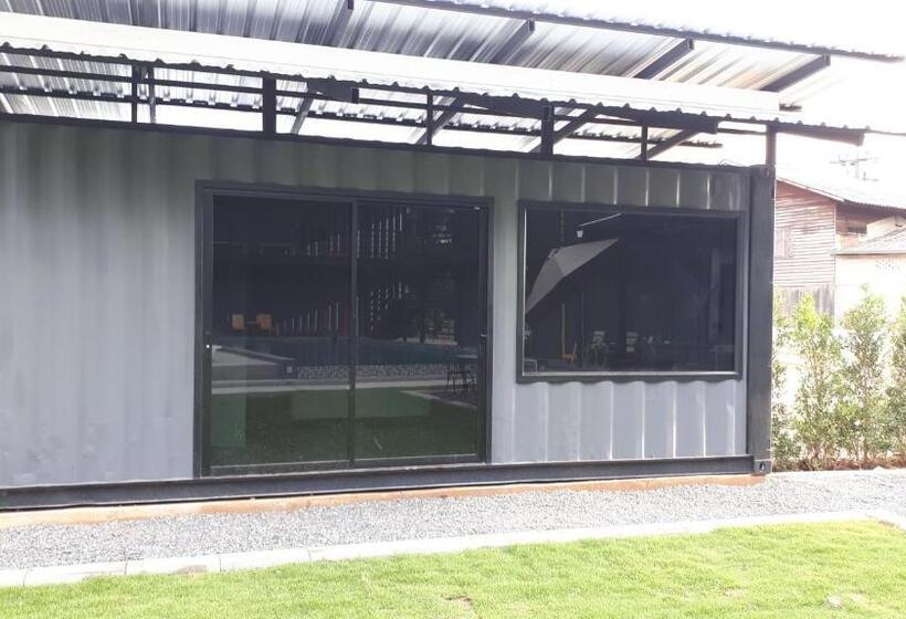 스탠다드 룸 킹사이즈 침대, Natub Hostel