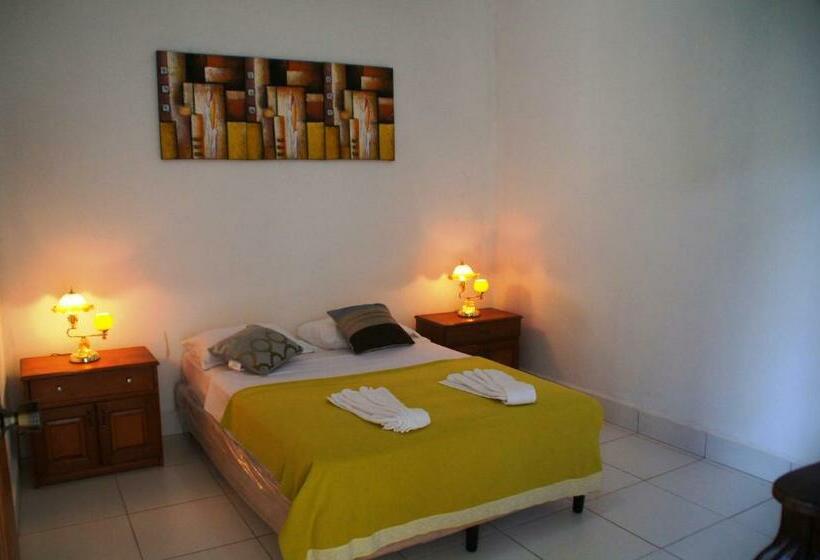 اتاق خانوادگی, Hostal Casa San Miguel