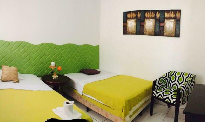 اتاق خانوادگی, Hostal Casa San Miguel