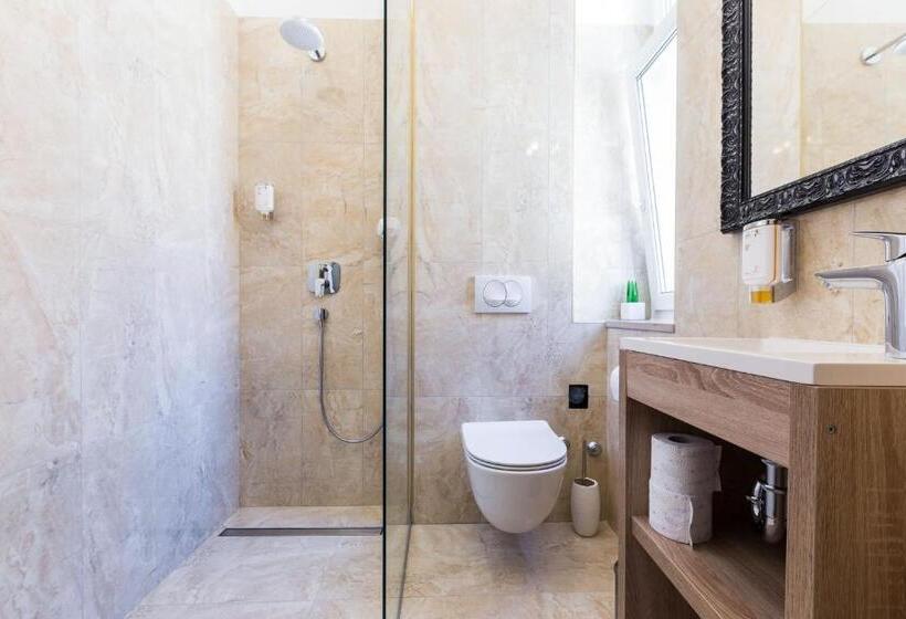 스탠다드 룸, Giardin Exclusive Rooms And Suite