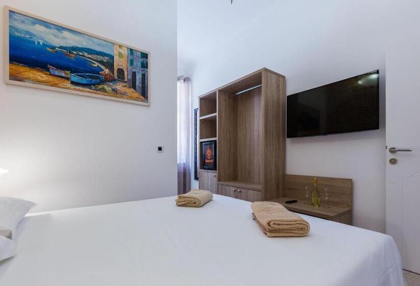 Номер Стандарт, Giardin Exclusive Rooms And Suite