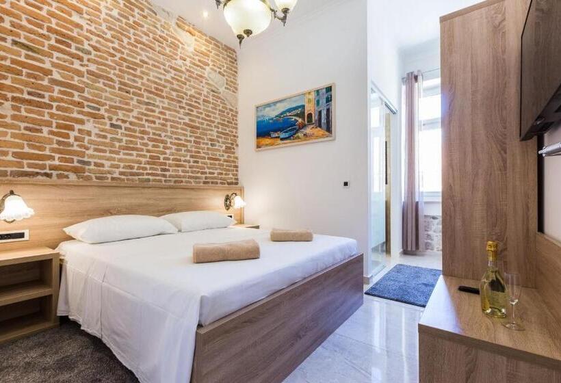 스탠다드 룸, Giardin Exclusive Rooms And Suite