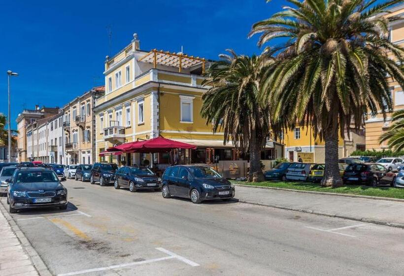 Люкс с Террасой, Giardin Exclusive Rooms And Suite