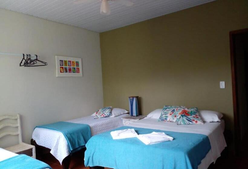 اتاق استاندارد چهار تخته, Cantinho Da Janete