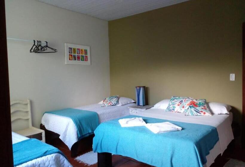 اتاق استاندارد چهار تخته, Cantinho Da Janete