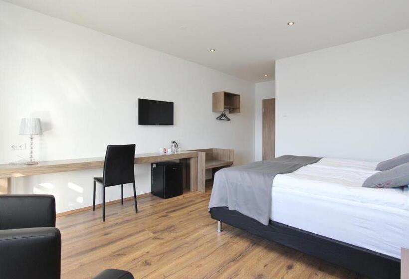 Quarto Deluxe Vista Montanha, Hafdals