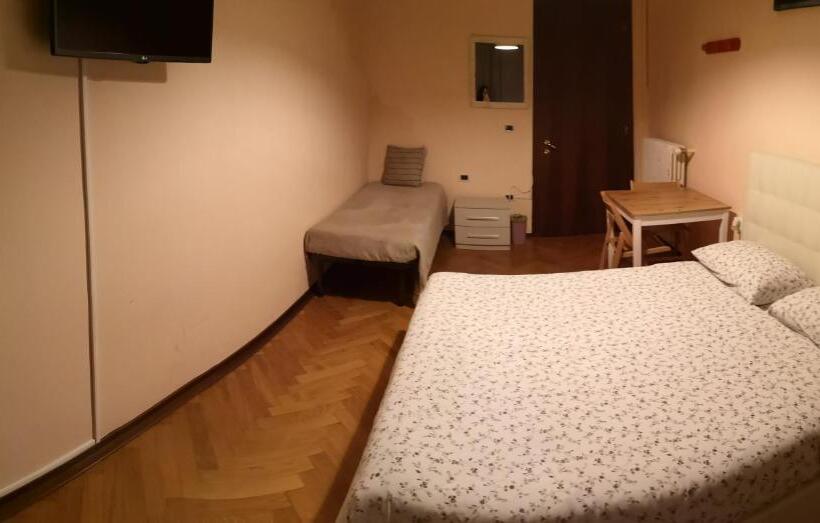 اتاق استاندارد با تخت بزرگ, New Life