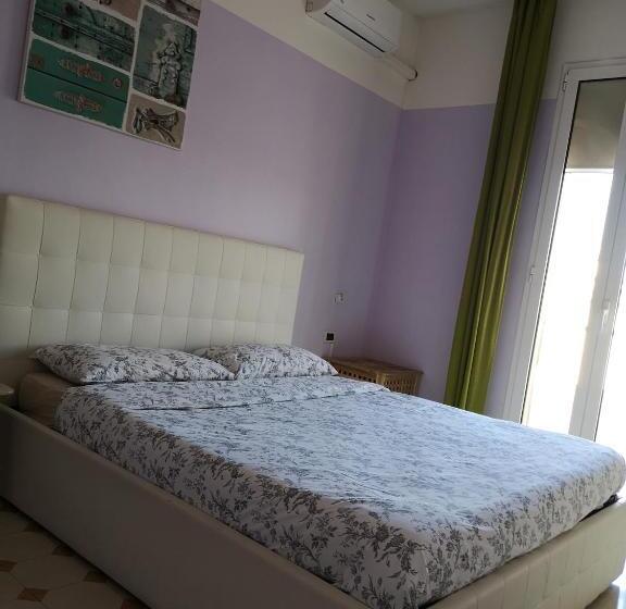 اتاق لوکس, New Life