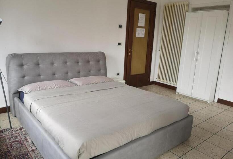 اتاق کلاسیک سه تخته, New Life