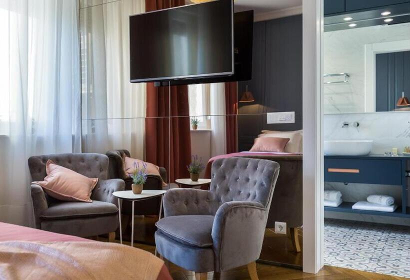 带观景的豪华间, Zadera Accommodation