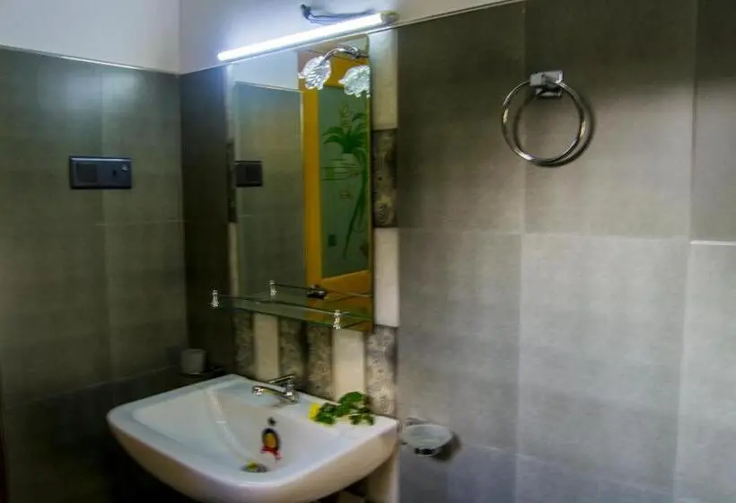 デラックストリプルルーム, Girilena Resort
