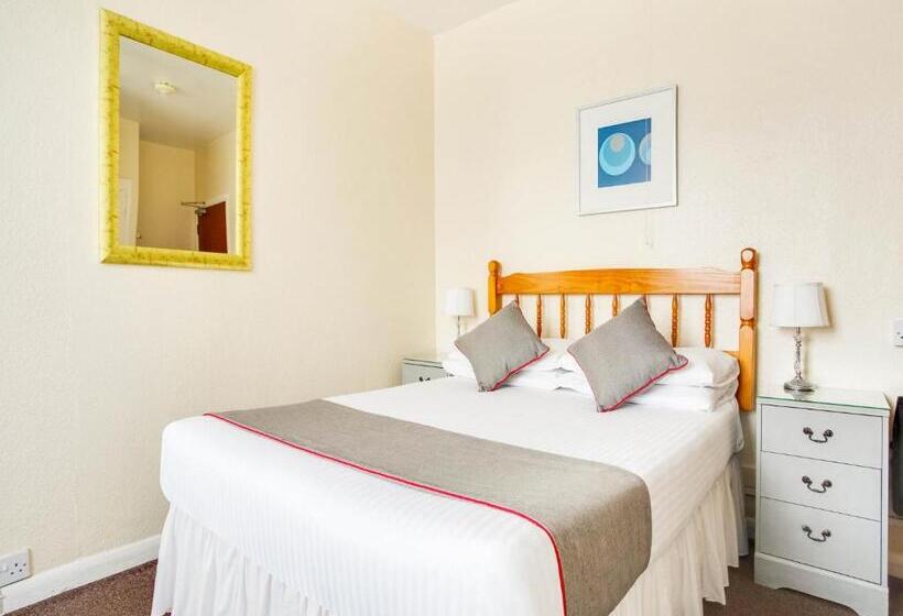 חדר סטנדרט, Godolphin Arms Hotel