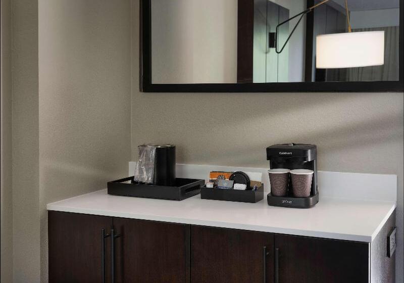 غرفة قياسية, Godolphin Arms Hotel