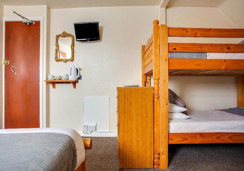 패밀리 룸, Godolphin Arms Hotel