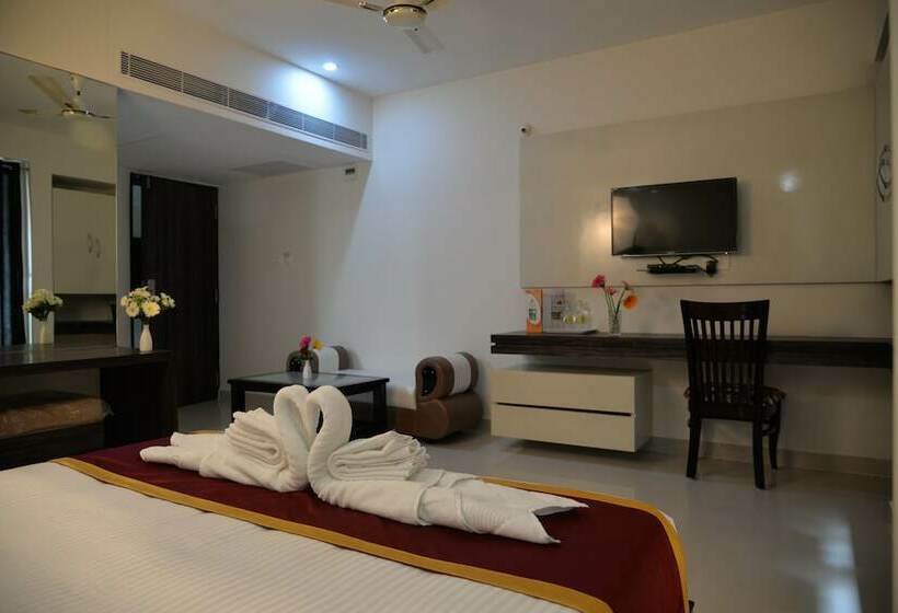 جناح ديلوكس, Amber Castle