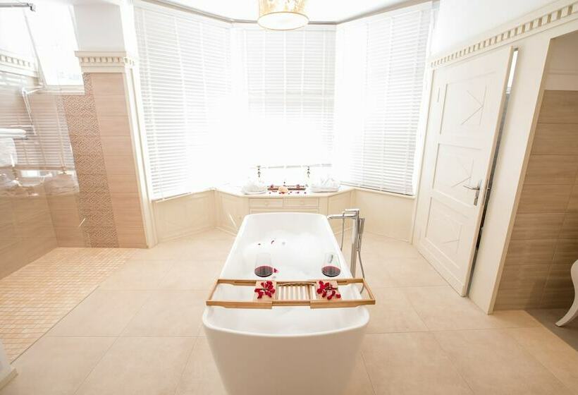 Люкс Повышенной Комфортности, Amtsapotheke