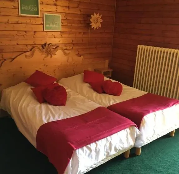 スタンダード4人部屋, Hôtel Les Skieurs