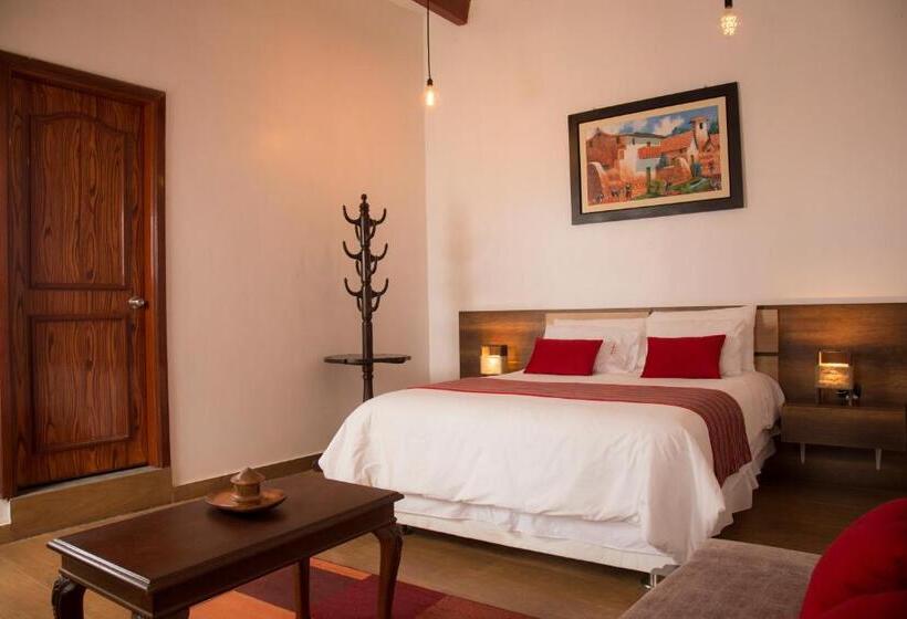 スタンダードルーム, La Casona Monsante