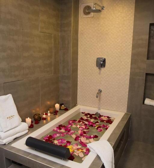 スタンダードルーム, La Casona Monsante