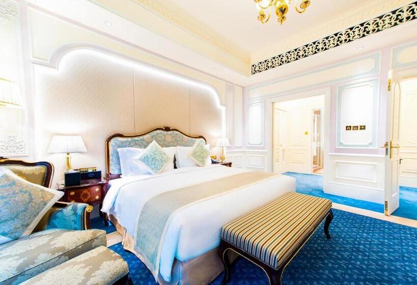 سوئیت 2 خوابه, Legend Palace