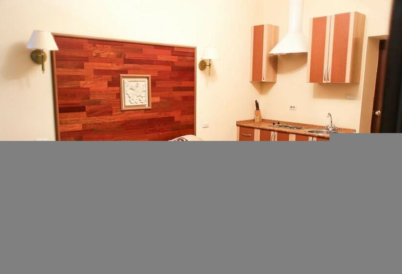 디럭스 룸, Park Hotel Malikon