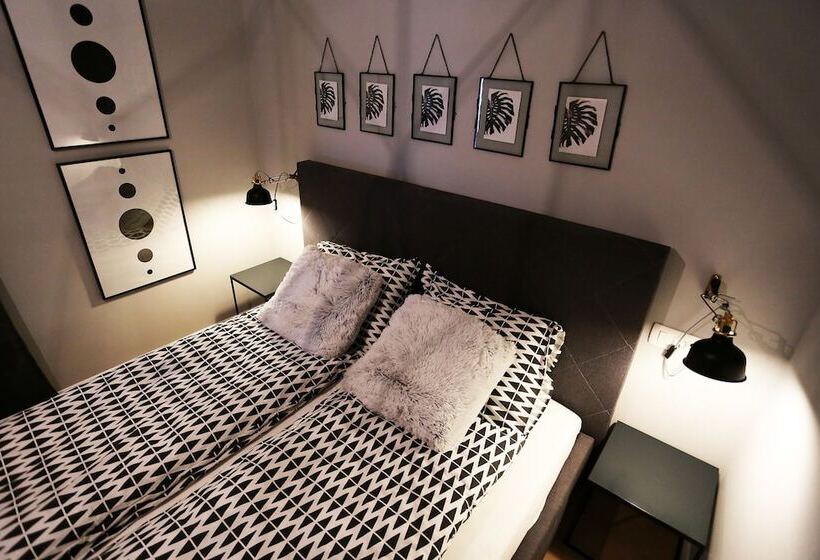 스탠다드 발코니 룸, Prestige Design Rooms