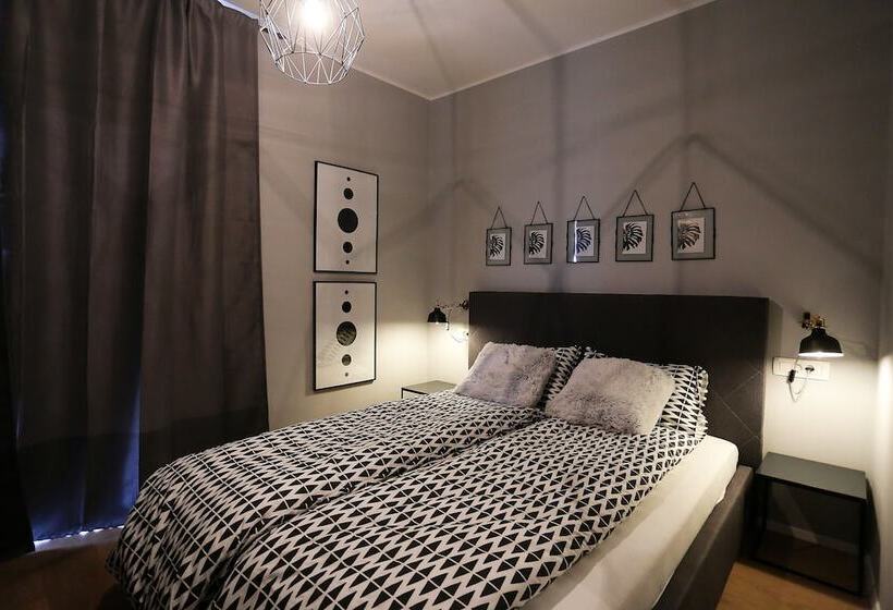 스탠다드 발코니 룸, Prestige Design Rooms