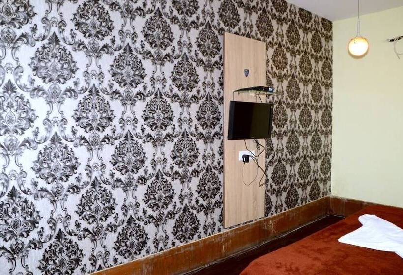 Chambre Standard, Prime