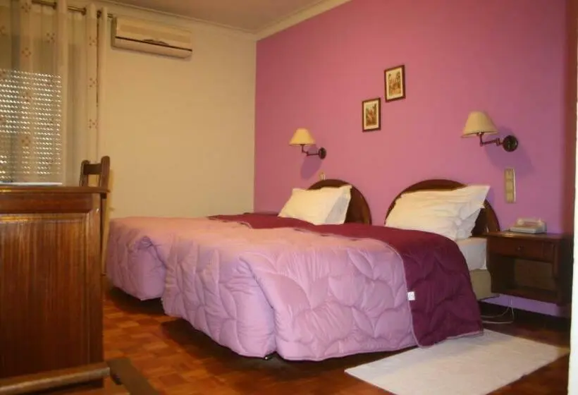 Standard-huone, Ribadouro