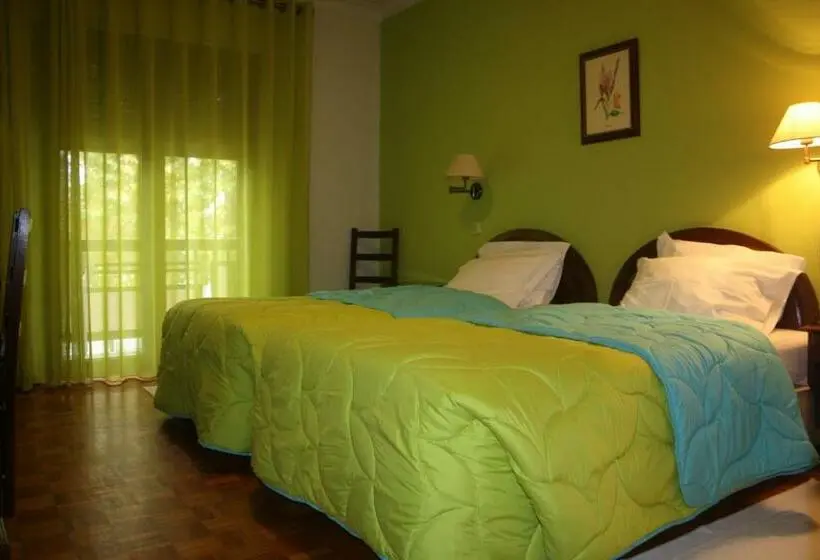Standard-huone, Ribadouro