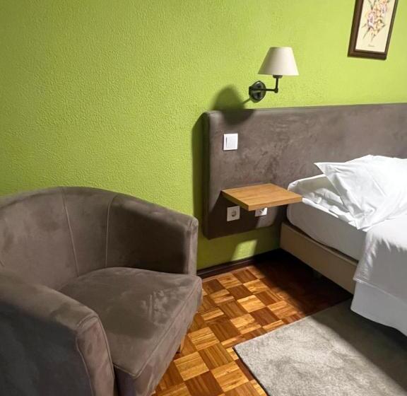 Номер Стандарт, Ribadouro