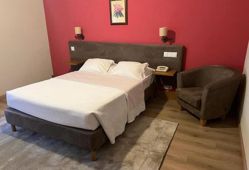 Номер Стандарт, Ribadouro
