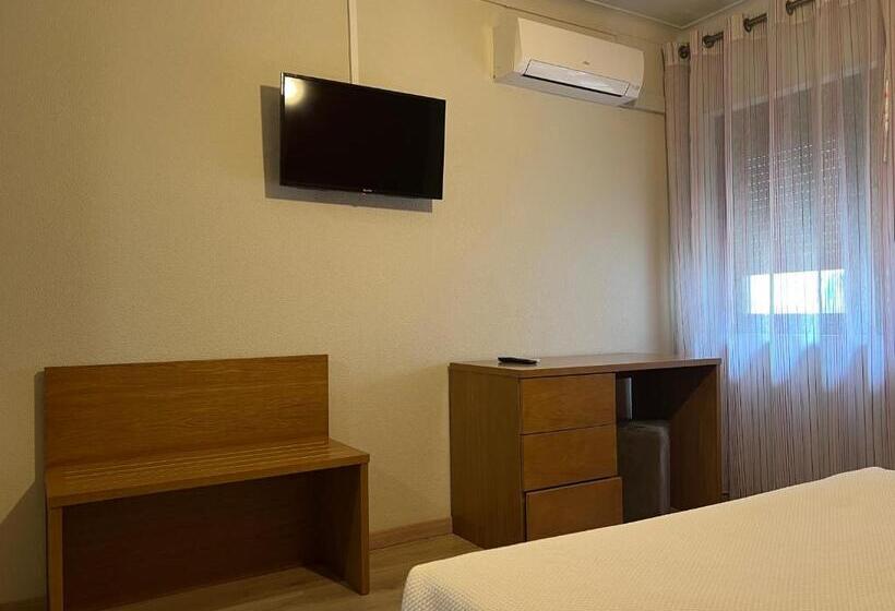 غرفة قياسية, Ribadouro